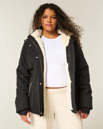 Allwetterjacke mit Kunstfellfutter
