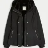 Allwetterjacke mit Kunstfellfutter