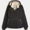 Allwetterjacke mit Kunstfellfutter
