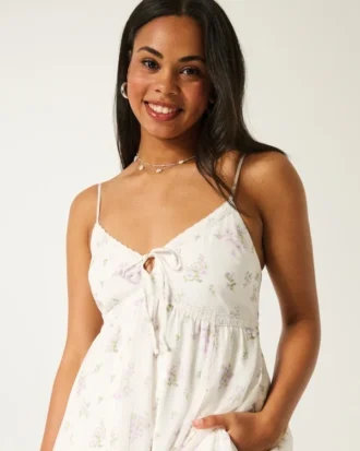 Asymmetrisches Chiffon-Minikleid