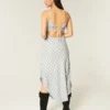 Asymmetrisches Midikleid Asymmetrisches Midikleid