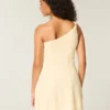 Asymmetrisches Minikleid aus Leinenmischung