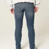 Athletische Skinny-Jeans in mittlerer Waschung Athletische Skinny-Jeans in mittlerer Waschung