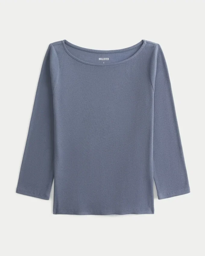 Baby-T-Shirt mit 3/4-Ärmeln und Schlitzausschnitt Baby-T-Shirt mit 3/4-Ärmeln und Schlitzausschnitt