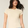Baby-T-Shirt mit Rundhalsausschnitt Baby-T-Shirt mit Rundhalsausschnitt