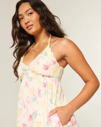 Babydoll-Minikleid mit Kordelverzierung