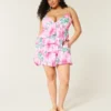 Babydoll-Minikleid mit V-Ausschnitt und Rüschen Babydoll-Minikleid mit V-Ausschnitt und Rüschen