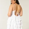 Babydoll-Minikleid mit V-Ausschnitt und Rüschen Babydoll-Minikleid mit V-Ausschnitt und Rüschen