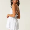 Babydoll-Strampler mit offenem Rücken Babydoll-Strampler mit offenem Rücken