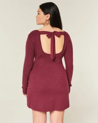 Babydoll-Strickminikleid mit Bindeband