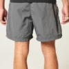 Baggy-Fußballshorts, mittellang