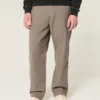 Baggy-Hose aus Leinenmischgewebe mit elastischem Bund Baggy-Hose aus Leinenmischgewebe mit elastischem Bund
