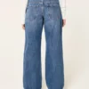 Baggy-Jeans mit niedriger Leibhöhe und dunkler Waschung Baggy-Jeans mit niedriger Leibhöhe und dunkler Waschung