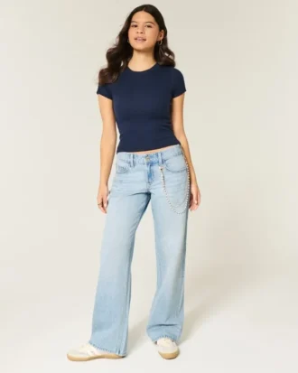 Baggy-Jeans mit niedriger Leibhöhe und heller Waschung