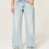 Baggy-Jeans mit niedriger Leibhöhe und heller Waschung Baggy-Jeans mit niedriger Leibhöhe und heller Waschung
