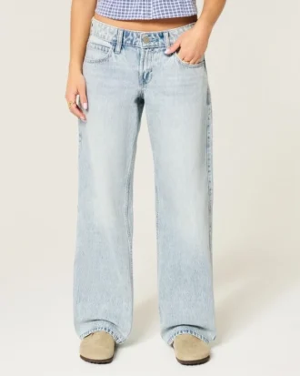 Baggy-Jeans mit niedriger Leibhöhe und heller Waschung