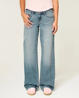 Baggy-Jeans mit niedriger Leibhöhe und mittlerer Waschung
