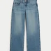 Baggy-Jeans mit niedriger Leibhöhe und mittlerer Waschung Baggy-Jeans mit niedriger Leibhöhe und mittlerer Waschung