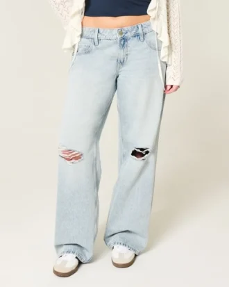 Baggy-Jeans mit niedriger Leibhöhe und Rissen in heller Waschung