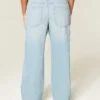 Baggy-Jeans mit niedriger Leibhöhe und Used-Look Baggy-Jeans mit niedriger Leibhöhe und Used-Look