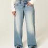 Baggy-Jeans mit niedriger Leibhöhe, Y2K-Stil, mittelstark gewaschen Baggy-Jeans mit niedriger Leibhöhe, Y2K-Stil, mittelstark gewaschen
