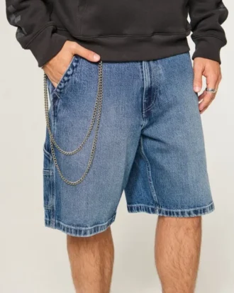 Baggy-Jeansshorts in mittlerer Waschung