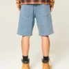 Baggy-Jeansshorts mit gesticktem Logo