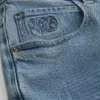 Baggy-Jeansshorts mit gesticktem Logo