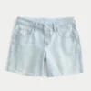 Baggy-Jeansshorts mit niedriger Leibhöhe und heller Waschung, 5″ Baggy-Jeansshorts mit niedriger Leibhöhe und heller Waschung, 5″