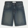 Baggy-Jeansshorts mit Schlangengrafik