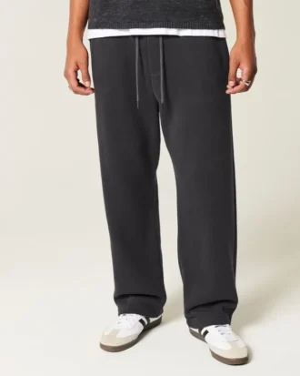 Baggy-Jogginghose mit Schlangenprint