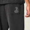 Baggy-Jogginghose mit Schlangenprint