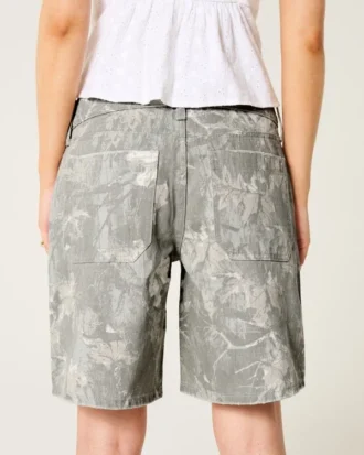 Baggy-Jort mit niedriger Leibhöhe und Camouflage-Muster