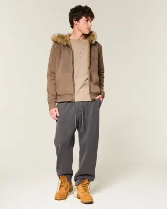 Baggy-Sweathose mit Stern-Grafik