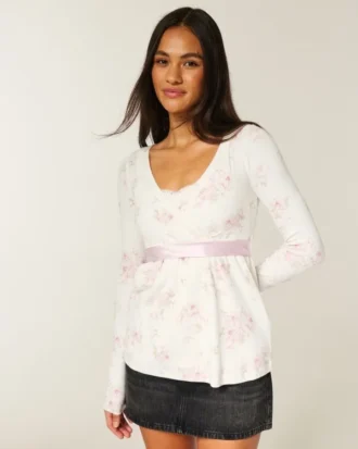 Bequemes langärmeliges Babydoll-Oberteil mit Wickelausschnitt
