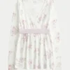 Bequemes langärmeliges Babydoll-Oberteil mit Wickelausschnitt Bequemes langärmeliges Babydoll-Oberteil mit Wickelausschnitt