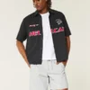 Über dem Knie endende Twill-Shorts zum Hineinschlüpfen Über dem Knie endende Twill-Shorts zum Hineinschlüpfen
