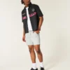 Über dem Knie endende Twill-Shorts zum Hineinschlüpfen Über dem Knie endende Twill-Shorts zum Hineinschlüpfen