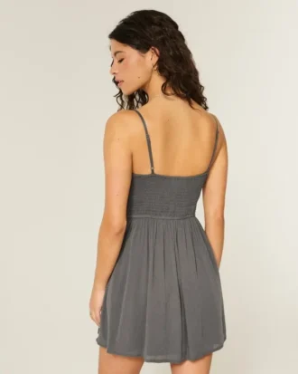 Besticktes Minikleid