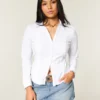 Bluse mit Spitzenbesatz und Knopfleiste