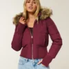 Bomberjacke mit Kunstfellbesatz Bomberjacke mit Kunstfellbesatz