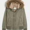 Bomberjacke mit Kunstfellfutter Bomberjacke mit Kunstfellfutter