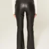 Bootcut-Hose aus Kunstleder mit niedriger Leibhöhe
