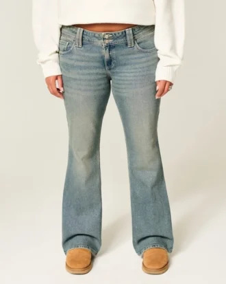 Bootcut-Jeans mit niedriger Leibhöhe, Butterfly-Stickerei und mittlerer Waschung