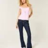 Bootcut-Jeans mit niedriger Leibhöhe und dunkler Waschung Bootcut-Jeans mit niedriger Leibhöhe und dunkler Waschung