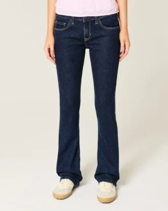Bootcut-Jeans mit niedriger Leibhöhe und dunkler Waschung