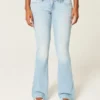 Bootcut-Jeans mit niedriger Leibhöhe und heller Waschung Bootcut-Jeans mit niedriger Leibhöhe und heller Waschung