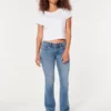 Bootcut-Jeans mit niedriger Leibhöhe und mittlerer Waschung Bootcut-Jeans mit niedriger Leibhöhe und mittlerer Waschung