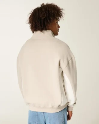 Boxy Logo Sweatshirt mit Viertelreißverschluss