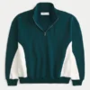 Boxy Logo Sweatshirt mit Viertelreißverschluss Boxy Logo Sweatshirt mit Viertelreißverschluss